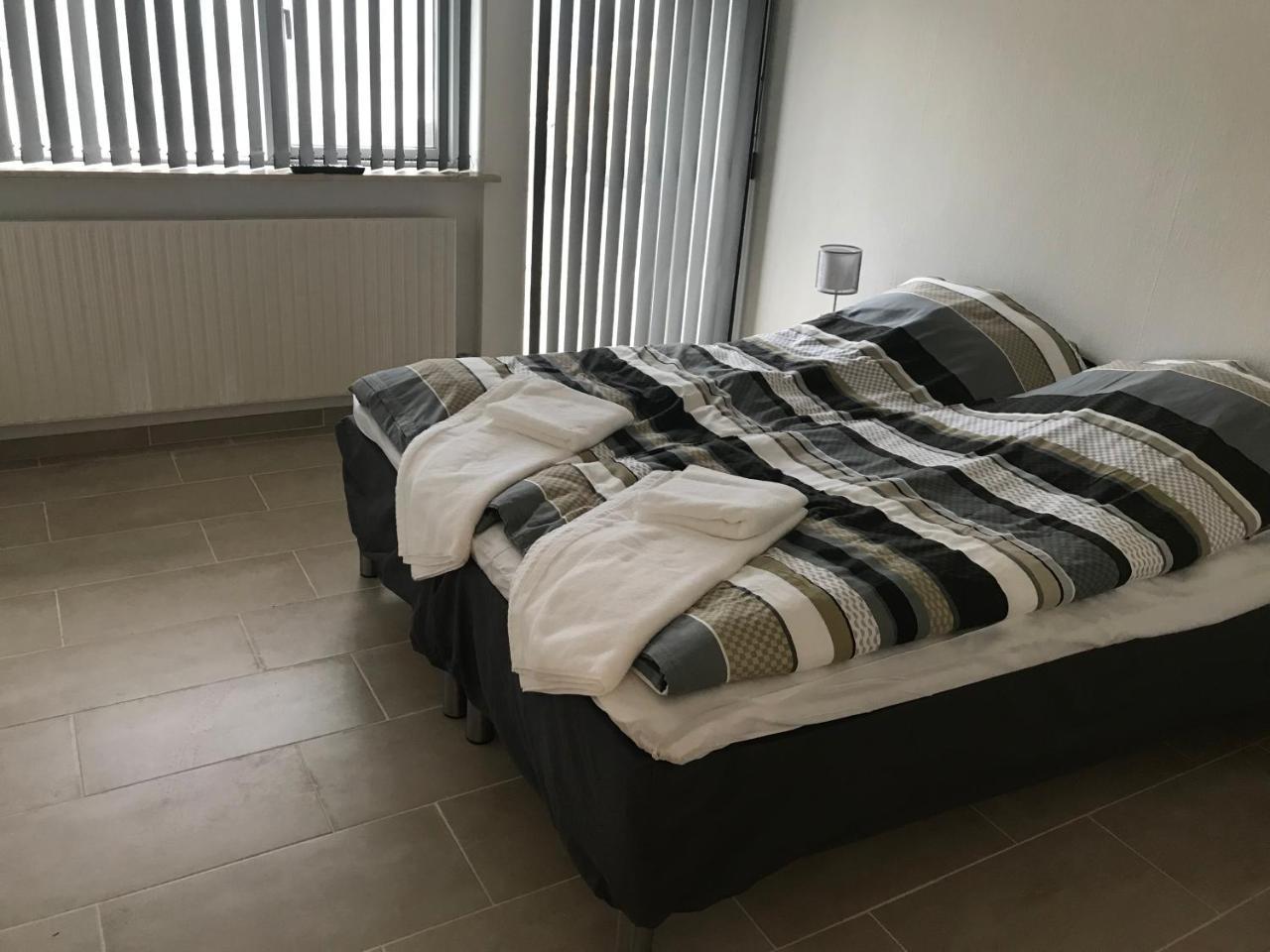 Hotel Икаст Экстерьер фото
